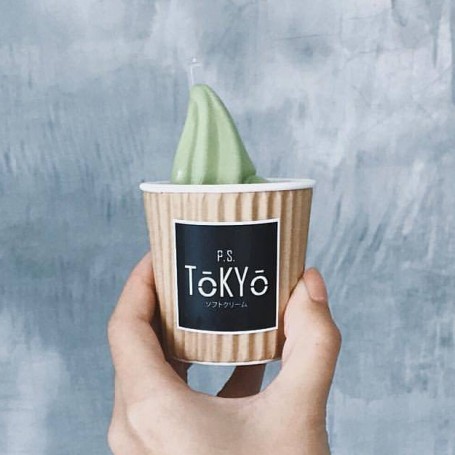 Matcha (Green Tea) Soft Serveまっちゃ - P.S. Tokyo ソフトクリーム